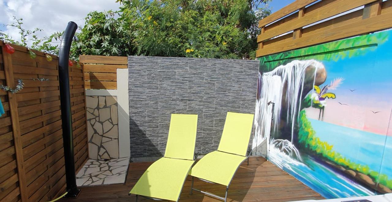 "Chez Claudia "Charmant Logement Avec Jacuzzi Privatif En Toute Intimite Sur Belle Terrasse Exterieure En Bois Et Piscine Courcelles Екстериор снимка