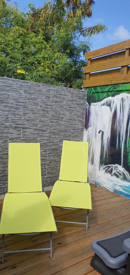 "Chez Claudia "Charmant Logement Avec Jacuzzi Privatif En Toute Intimite Sur Belle Terrasse Exterieure En Bois Et Piscine Courcelles Екстериор снимка