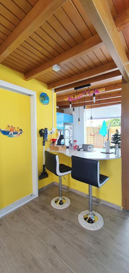 "Chez Claudia "Charmant Logement Avec Jacuzzi Privatif En Toute Intimite Sur Belle Terrasse Exterieure En Bois Et Piscine Courcelles Екстериор снимка