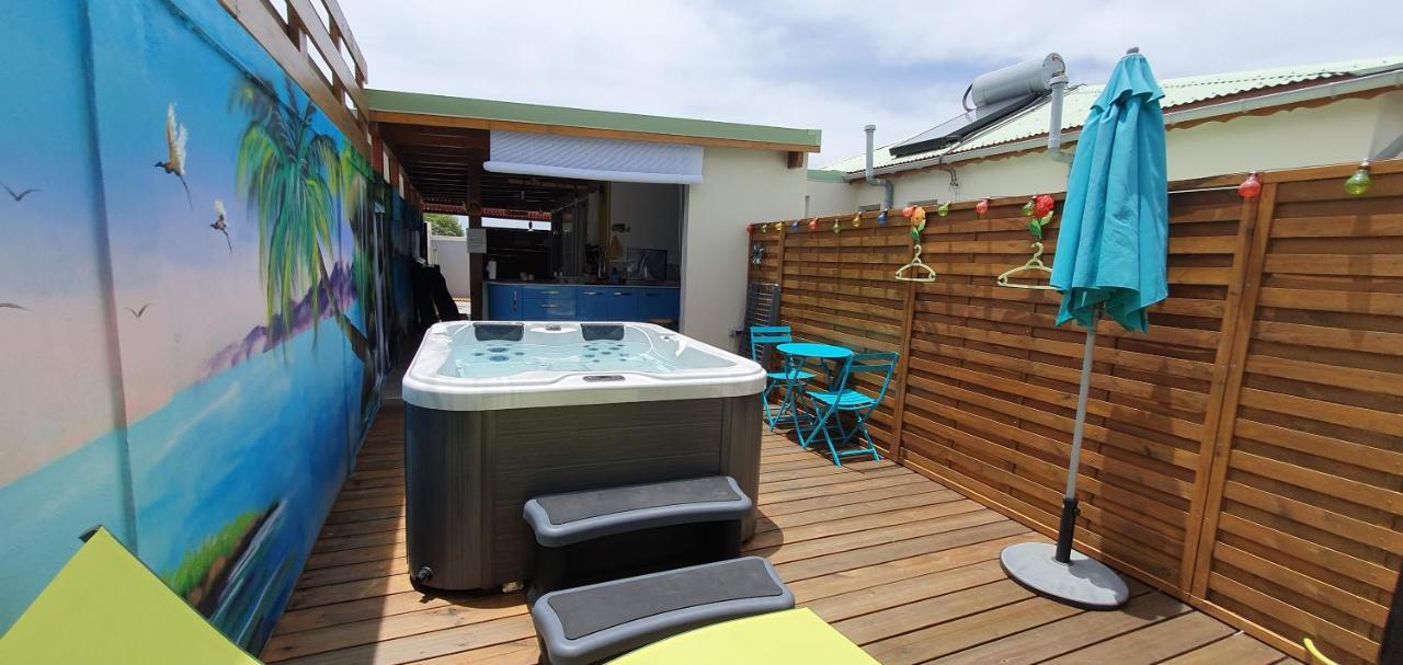 "Chez Claudia "Charmant Logement Avec Jacuzzi Privatif En Toute Intimite Sur Belle Terrasse Exterieure En Bois Et Piscine Courcelles Екстериор снимка